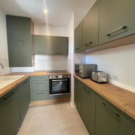 Climatise A 5 Min A Pied De La Gare Saint Roch Mtp Apartmán *
